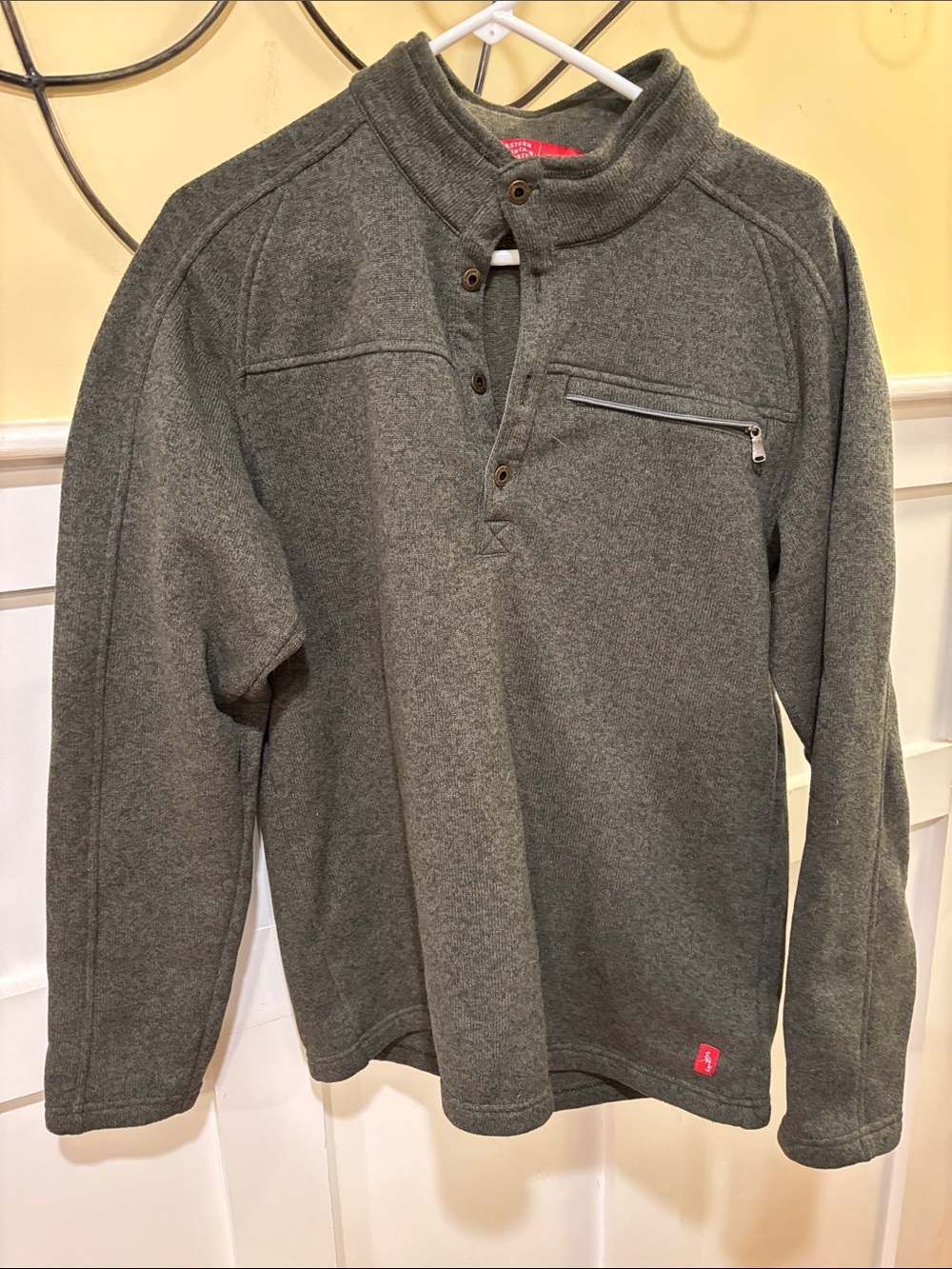 Eastern Mountain Sports Olive Green Henley Fleece Pullover